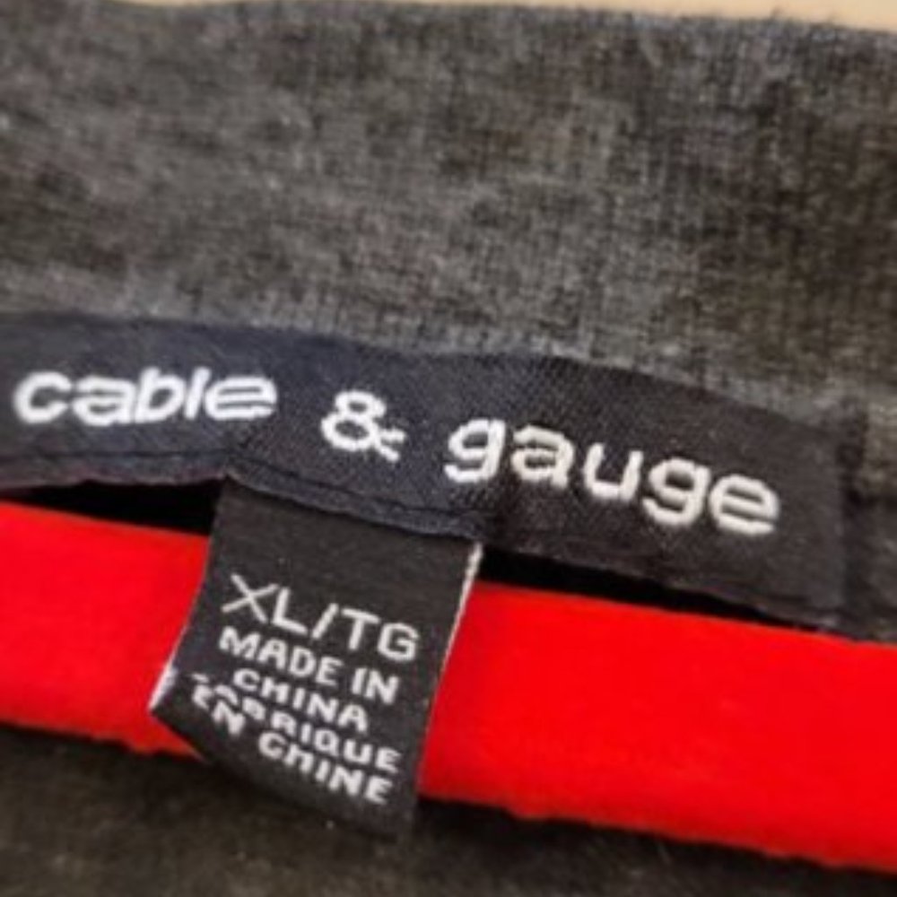 Cable and Gauge Dark Grey Sweater - Size XL - Picture 3 of 3